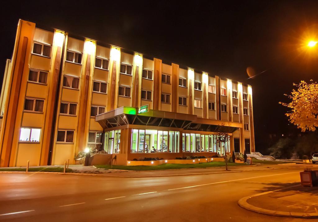 Hotel Pozega Exterior photo